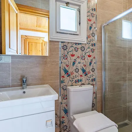 Appartamento Eclectic And Cozy Apartment Near Popular Attractions In Beyoglu